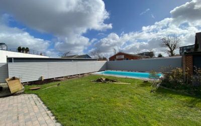 Opsætning af fibercement hegn